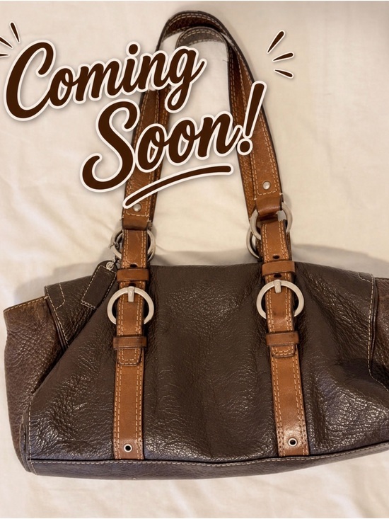 Coach Handbags - Y2K Vintage Coach Chelsea Pebbled Leather Buckle Shoulder Bag Brown British Tan